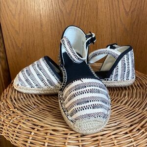 Land’s End espadrilles